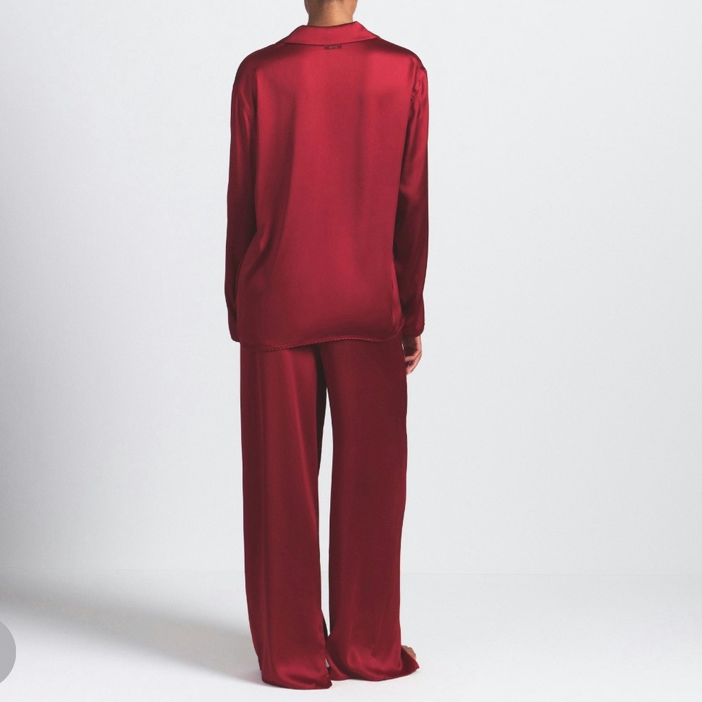 SKIMS Red Satin Pajama Set - Picture 3 of 14